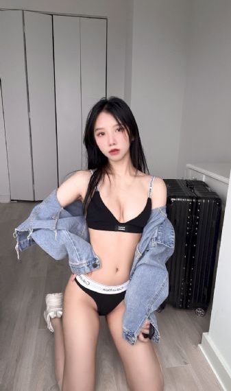 三年中文在线观看免费版英语_超清在线观看高清