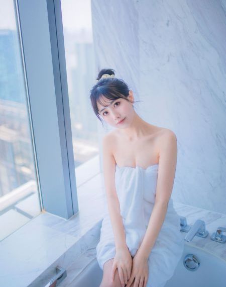 川上奈奈美夫の上司に犯_蓝光免费播放