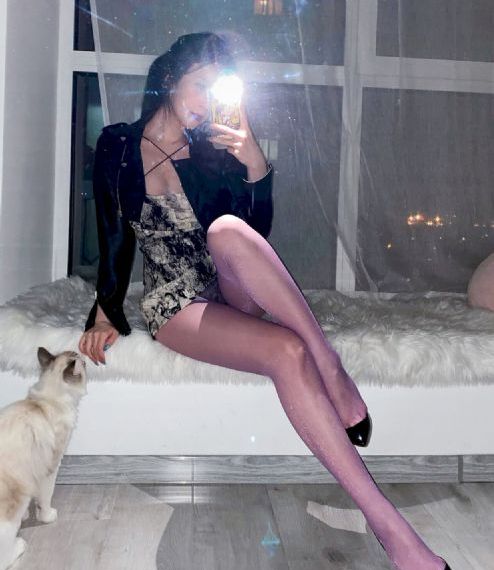 女女同性高清片免费看_剧情片免费播放